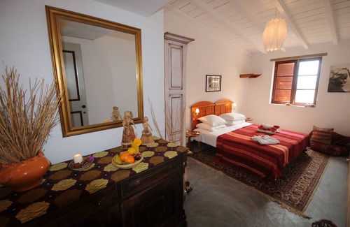 Sao Filipe Hotel | Family-Friendly Stay at The Colonial Guest House