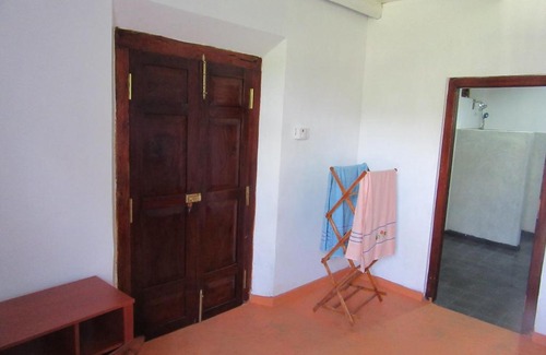 Midigama House | Colonial Villa: Ocean Views & Perfect 10 Guest Rating!