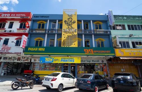 Taman Johor Jaya Hotel | Family-Friendly Escape at The Colony by Cactus Hotel