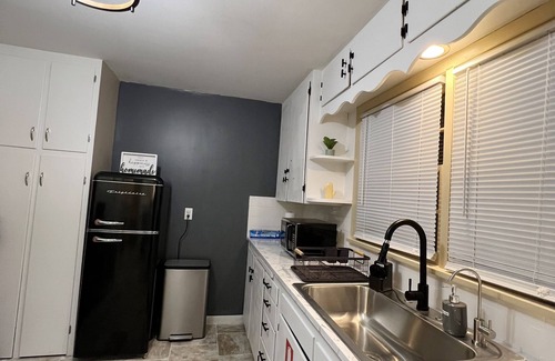 Bismarck House | Cozy Retreat at The Color 18 - Family-Friendly & Spa Access