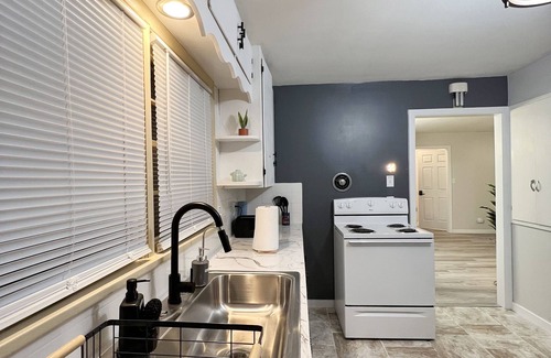 Bismarck House | Cozy Retreat at The Color 18 - Family-Friendly & Spa Access