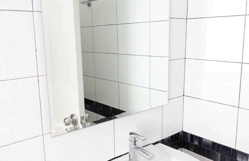 Nakhon Si Thammarat Hotel | Explore Comfort at The Color Express Hotel with Breakfast!