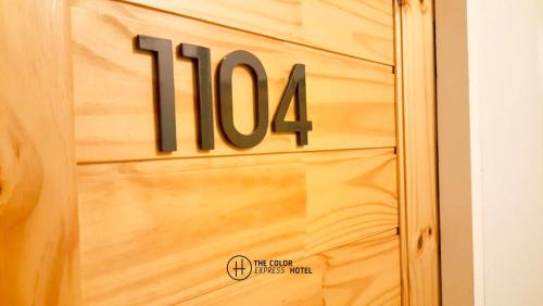 Nakhon Si Thammarat Hotel | Budget-Friendly Stay at The Color Express Hotel with Breakfast