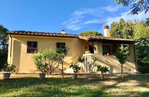 Mercatale Val di Pesa House | Experience The Colours Of Chianti: 4-Star Pet-Friendly Retreat