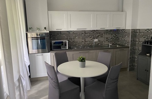 Pra' Apartment | Discover The Comfortable House 2 with Spa & Hot Tub