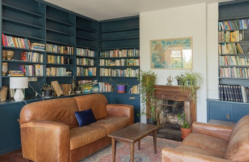 Lisdoonvarna House | Discover The Common Knowledge Centre: Family-Friendly Retreat