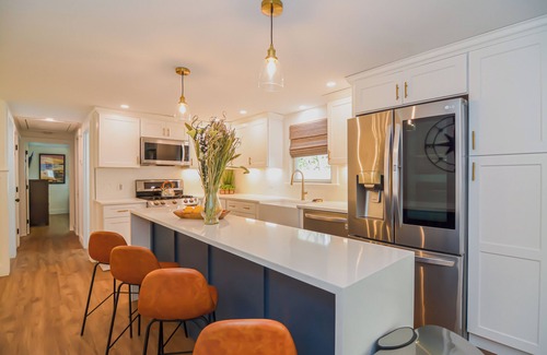 Dennis House | Pet-Friendly Escape at The Compass House - Rated 9.8/10!
