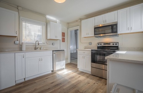 Athens House | Discover Family-Friendly Comfort at The Complex on Bobbin Mills