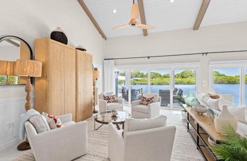 Clearwater House | Stylish Stay at The Contempo Flamingo with Pool & Hot Tub