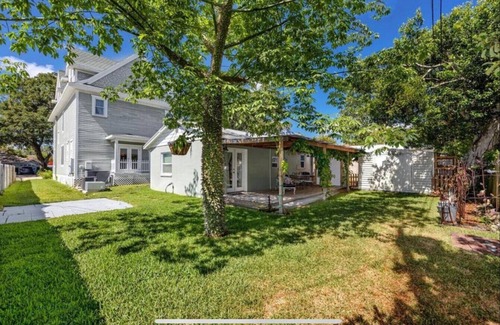 Dunedin Cottage | Cozy Cook Cottage for 4 with Ocean View in Dunedin