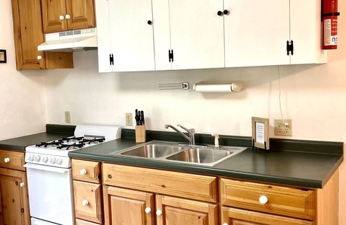 Cooksburg Cabin | Premier Cook Forest Retreat: Pet-Friendly with Included Firewood