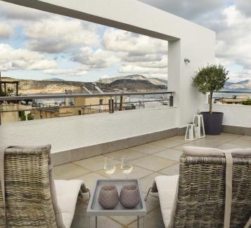 Varkiza Apartment | Trendy Varkiza Loft with Sea View & Family-Friendly Amenities