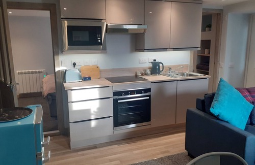 Limekilns Apartment | Inviting 1-Bed Apartment with Kitchen in Oban