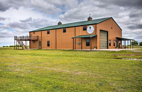 Calera House | Escape to The Copper Roost at Lake Texoma – Family Friendly!