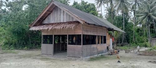 Kepulauan Banyak Cabin | The Coral Sikandang