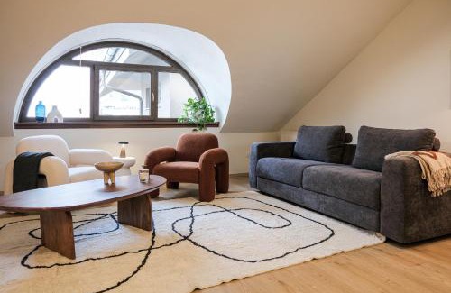 Madonna di Tirano Apartment | THE CORE - 4 min Walk to Bernina Express