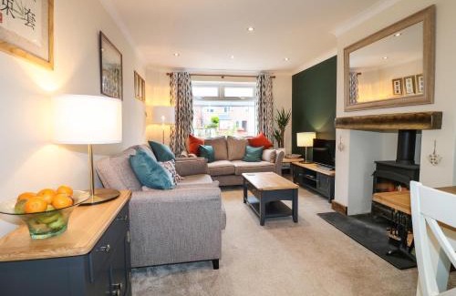 Rocester House | Discover The Corner House: 4-Star Pet-Friendly Retreat