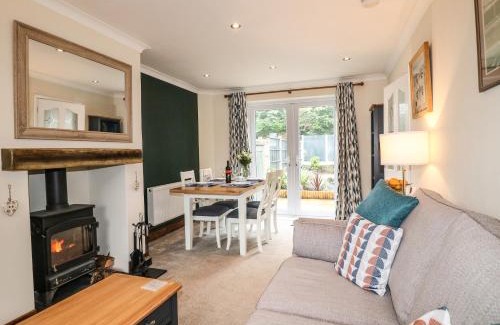 Rocester House | Discover The Corner House: 4-Star Pet-Friendly Retreat