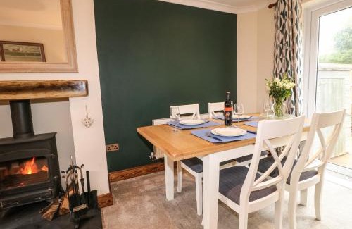 Rocester House | Discover The Corner House: 4-Star Pet-Friendly Retreat