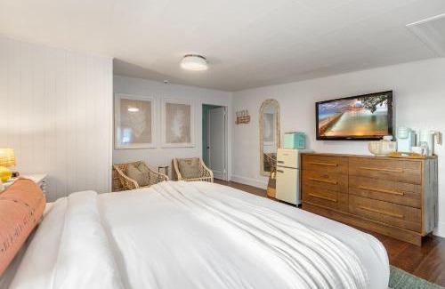 Key West Historic District House | THE CORNISH SUITE at Inn on Fleming Key West!