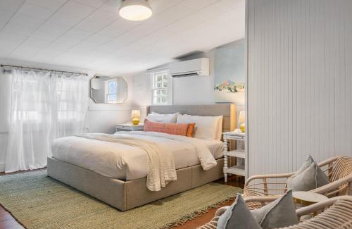 Key West Historic District House | THE CORNISH SUITE at Inn on Fleming Key West!