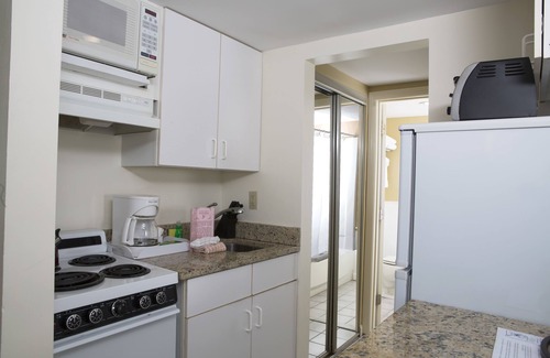 Dennis Port Hotel | Oceanfront Bliss at The Corsair & Cross Rip Resort