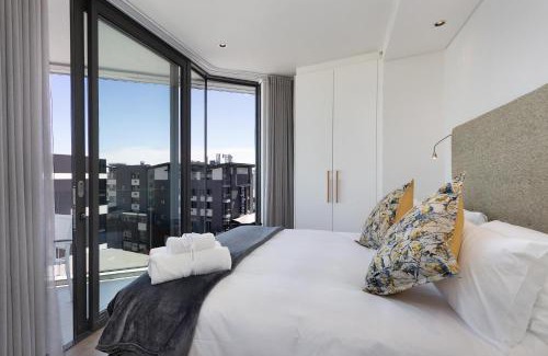 Sea Point Apartment | Stylish Family Suites at The Cosmo Luxury Suites