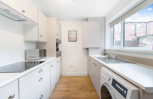 Stanley House | The Cosy Nest, 4 bed sleeps 7