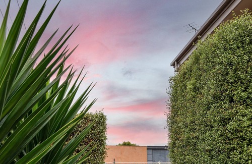 Portarlington House | Comfortable Stay at The Cosy Room in Arlingtons