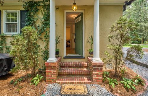 West Southern Pines House | The Cottage at Knollwood Manor