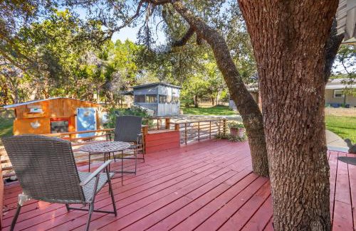 Wimberley House | The Cottage at Starlight Meadow