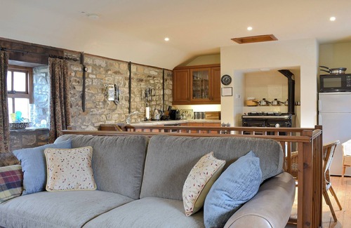Barningham Cottage | Comfortable 2 Bedroom Stay in Barningham, Near Richmond