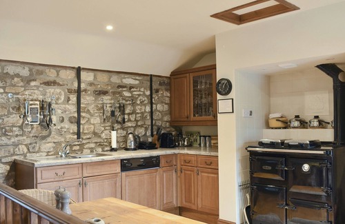Barningham Cottage | Comfortable 2 Bedroom Stay in Barningham, Near Richmond