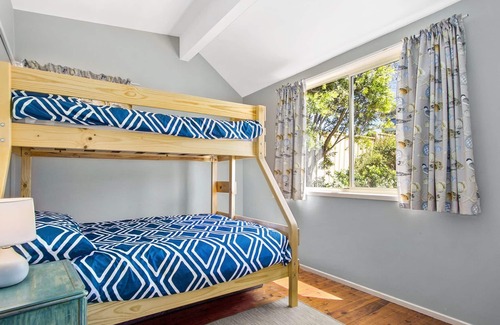 Manyana House | Experience The Cottage: Oceanfront Retreat with Pool Access