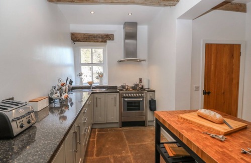 Sowerby Bridge Cottage | Relax at The Cottage, Beeston Hall with Hot Tub & Pets Welcome