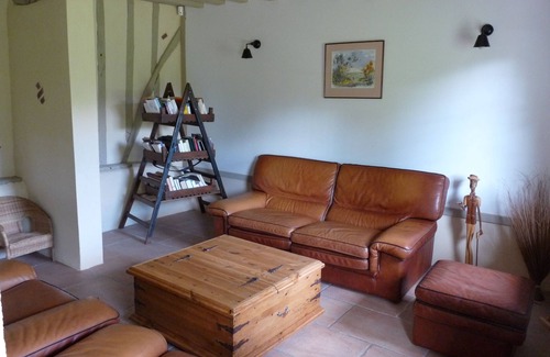 Saint-Leger-de-Rotes House | Experience The Cottage: Guest Rated 10/10 with Family Amenities