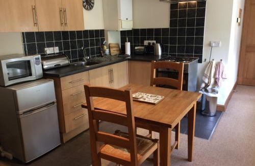 Belford Apartment | Exceptional Comfort at The Cottage - Rated 9.4/10
