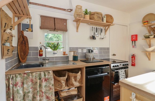 Taynuilt Cottage | Pet-Friendly Cottage in the Woods, Family and Kitchen Amenities