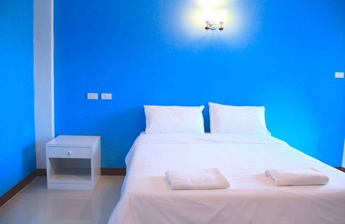 Lampang Hotel | Cozy Retreat at The Cottage Lampang: Family-Friendly & Breakfast