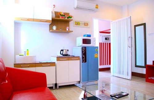 Lampang Hotel | Cozy Retreat at The Cottage Lampang: Family-Friendly & Breakfast