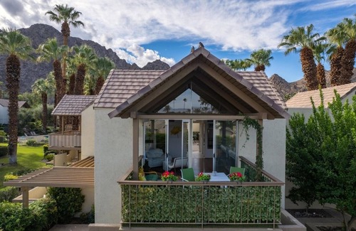 Indian Wells Cottage | Cozy Cottage with Breakfast and Child-Friendly Amenities
