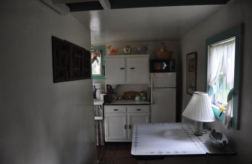 Hector House | Experience Comfort at The Cottagette with Eco-Friendly Amenities