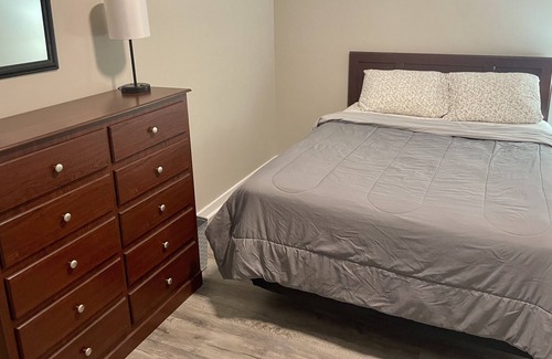 Clarksdale House | Cozy Cotton Condos: Family and Pet-Friendly Retreat