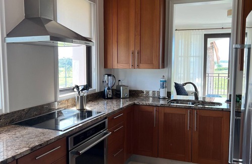 Zarzal Hotel | Premier Stay at The Country Club Residences with Spa & Pool