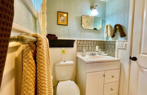 Dripping Springs Other | Discover The Country House - 2 Bedroom Retreat for Families