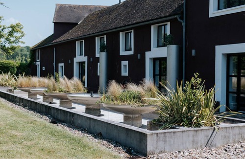Orgeval House | Serene Countryside Retreat Just Outside Paris with Kitchen