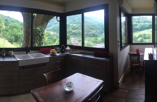Castillon-en-Couserans House | Cozy Coustou Refuge: Rated 8.8 with Pool & Breakfast!