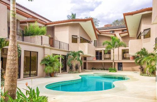 El Ocotal Apartment | Discover The Cove 10 at Playa Ocotal - Family-Friendly Retreat