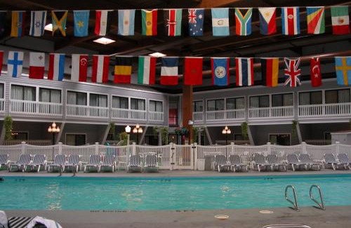 West Yarmouth Resort | Relax at The Cove at Yarmouth: Family-Friendly Retreat