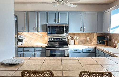 Jacksons' Gap House | Unwind at The Cove: Kayak, Fire Pit & EV Charger Awaits